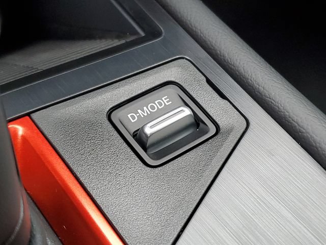 New 2026 Nissan Kicks SR w/ Cold Weather Package FWD image 19