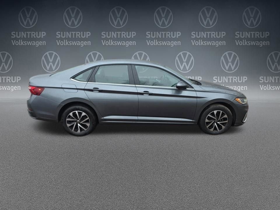 Used 2025 Volkswagen Jetta S image 20