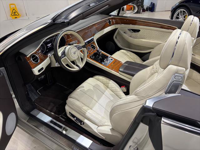 Used 2020 Bentley Continental GT AWD/4WD image 17