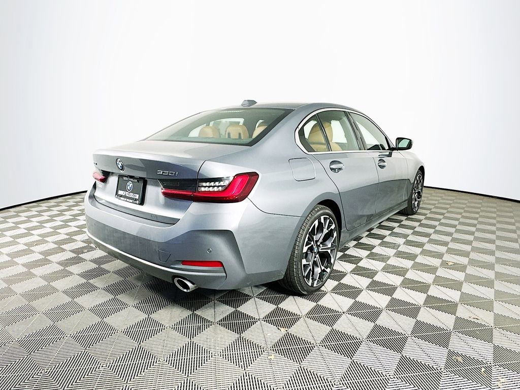New 2026 BMW 330i xDrive Sedan w/ Premium Package image 9
