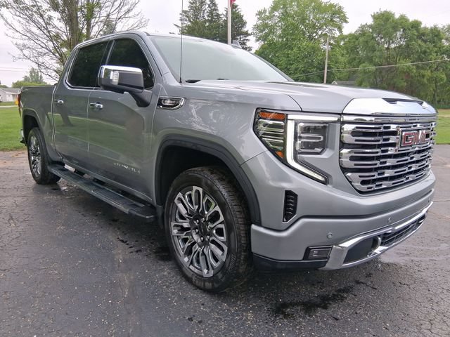 Used 2025 GMC Sierra 1500 Denali AWD/4WD image 8