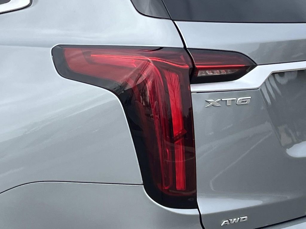 Certified 2023 Cadillac XT6 Premium Luxury image 10