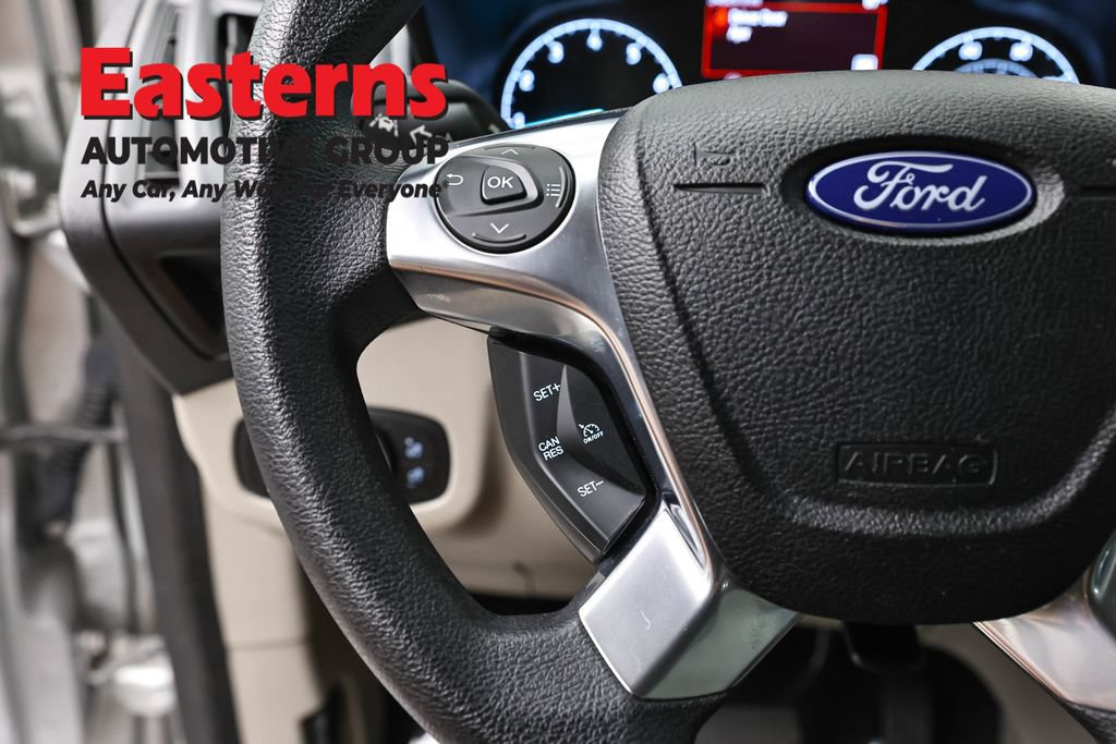Used 2022 Ford Transit Connect XLT FWD image 14