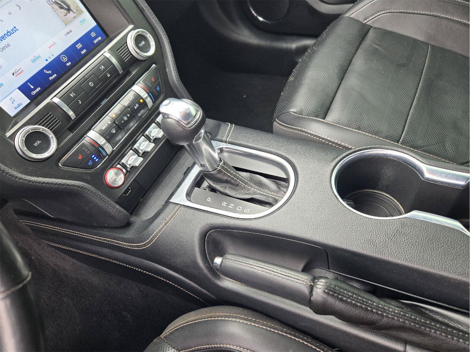 Used 2022 Ford Mustang GT Premium w/ Equipment Group 401A RWD image 19