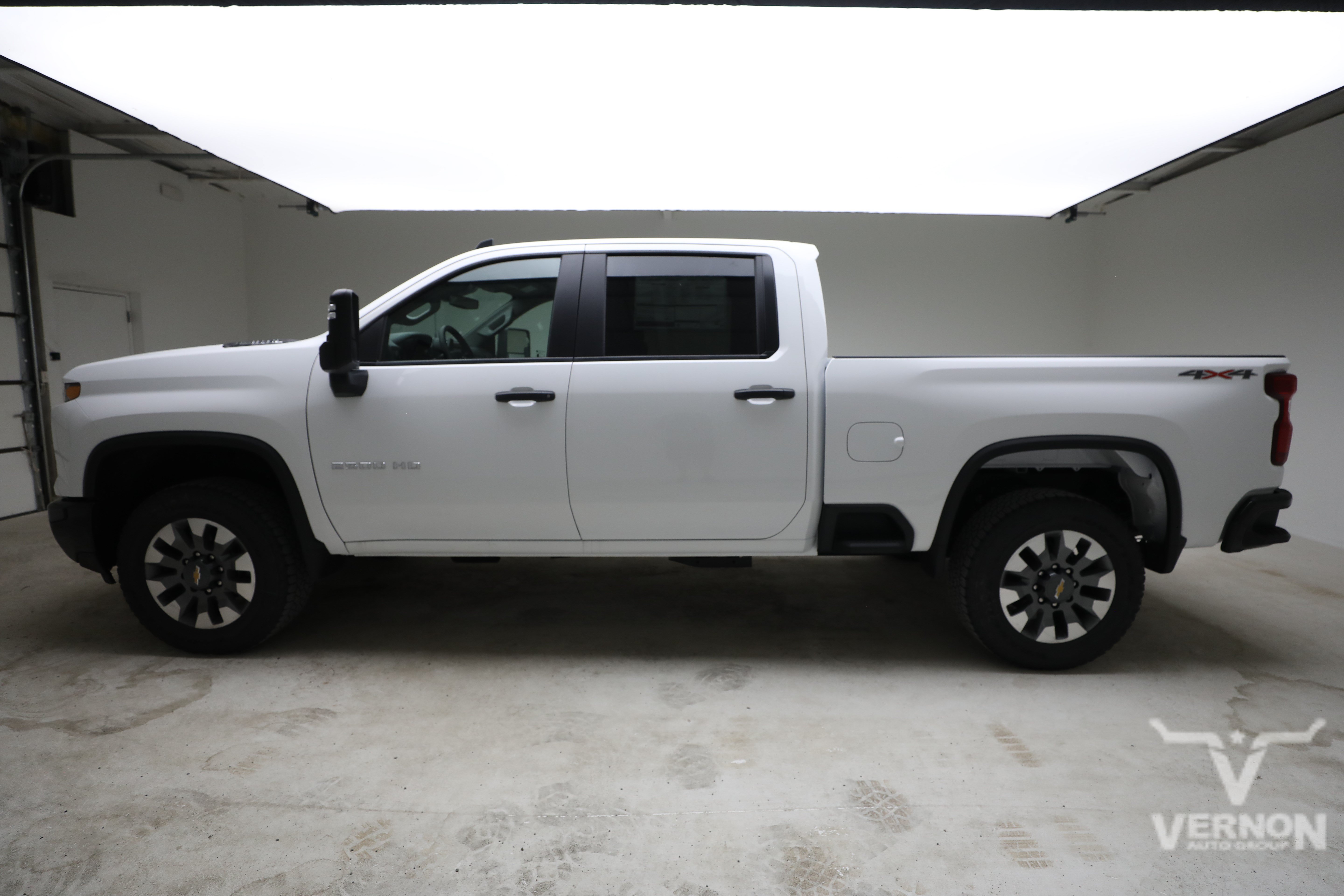 New 2026 Chevrolet Silverado 2500 Custom AWD/4WD image 2