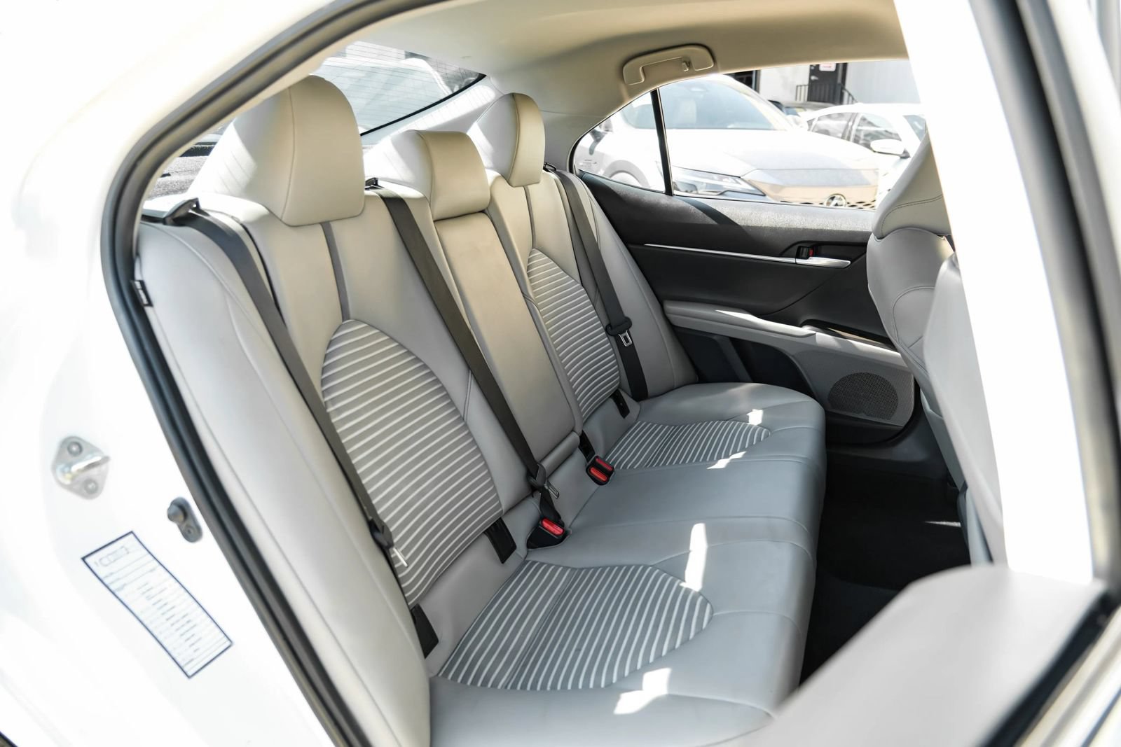 Used 2023 Toyota Camry SE FWD image 33