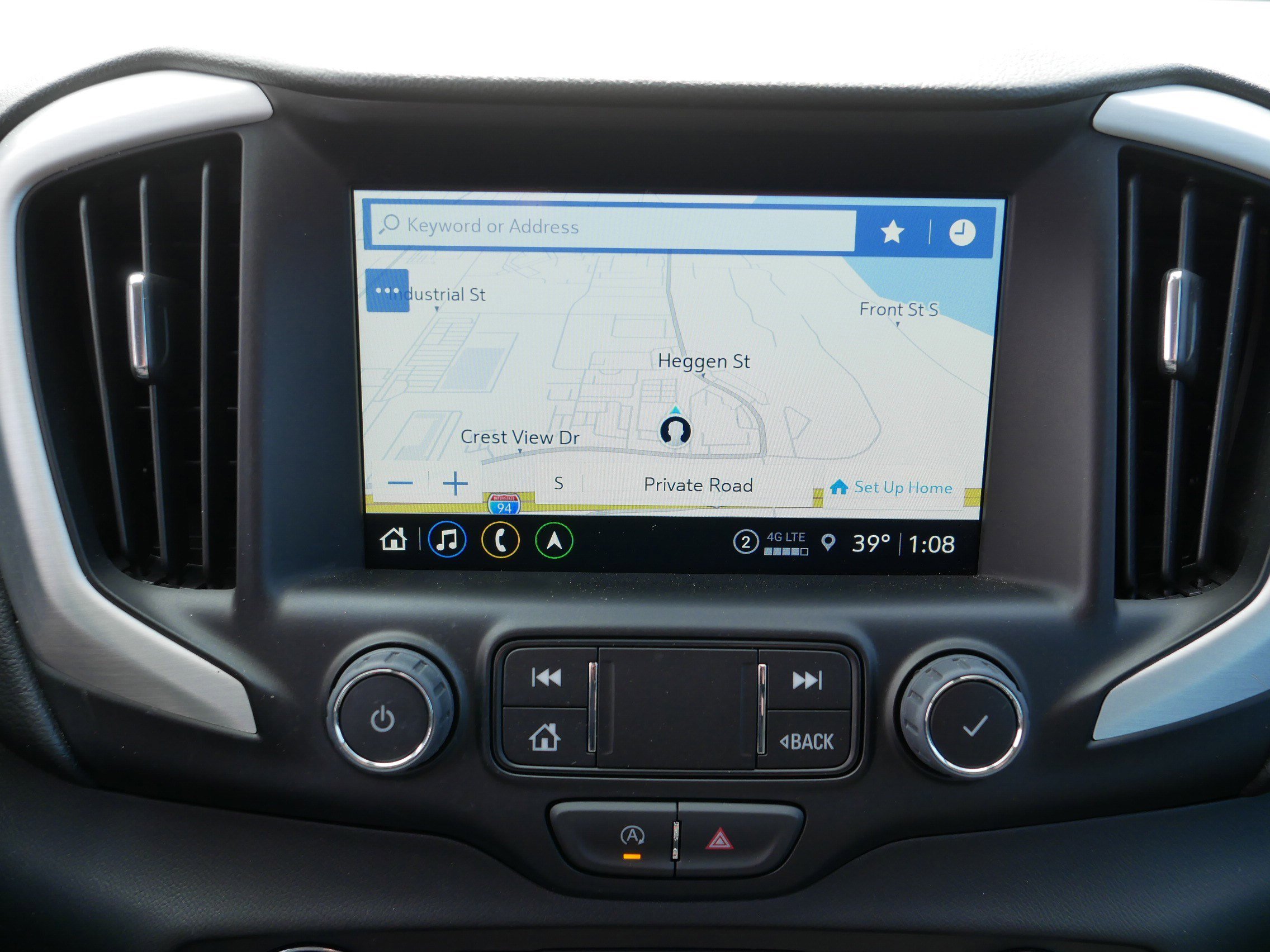 Used 2024 GMC Terrain SLT w/ Infotainment Package II AWD/4WD image 28