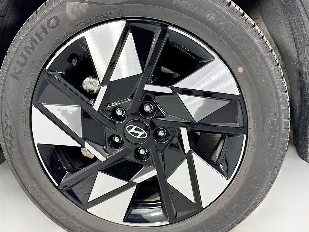 Used 2024 Hyundai Kona SEL image 40
