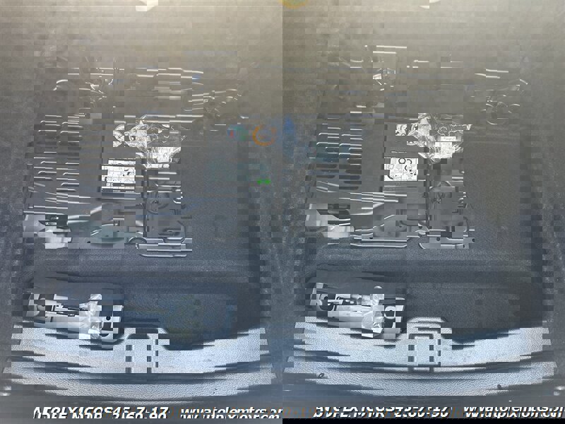 Used 2011 Nissan Rogue SV w/ Premium Pkg image 11