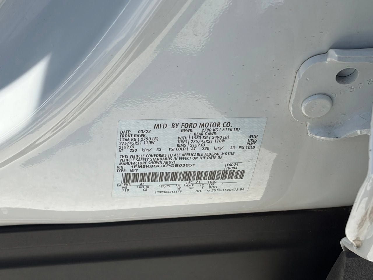 Used 2023 Ford Explorer ST w/ Equipment Group 401A AWD/4WD image 13