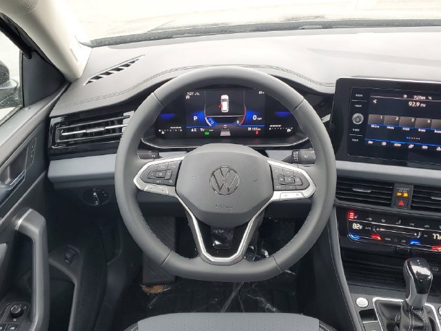 New 2026 Volkswagen Jetta SE FWD image 26