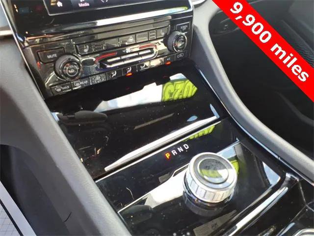 Certified 2023 Jeep Grand Cherokee Altitude image 18