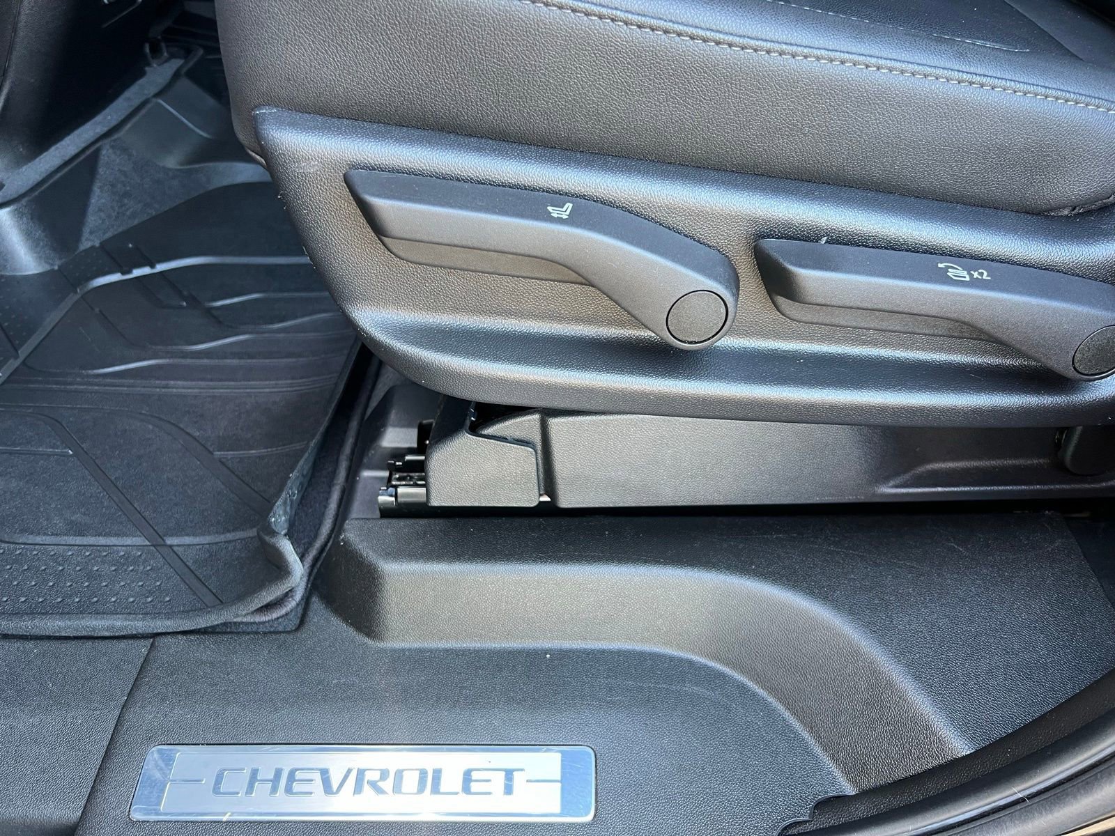 Used 2022 Chevrolet Tahoe Z71 w/ Luxury Package image 58