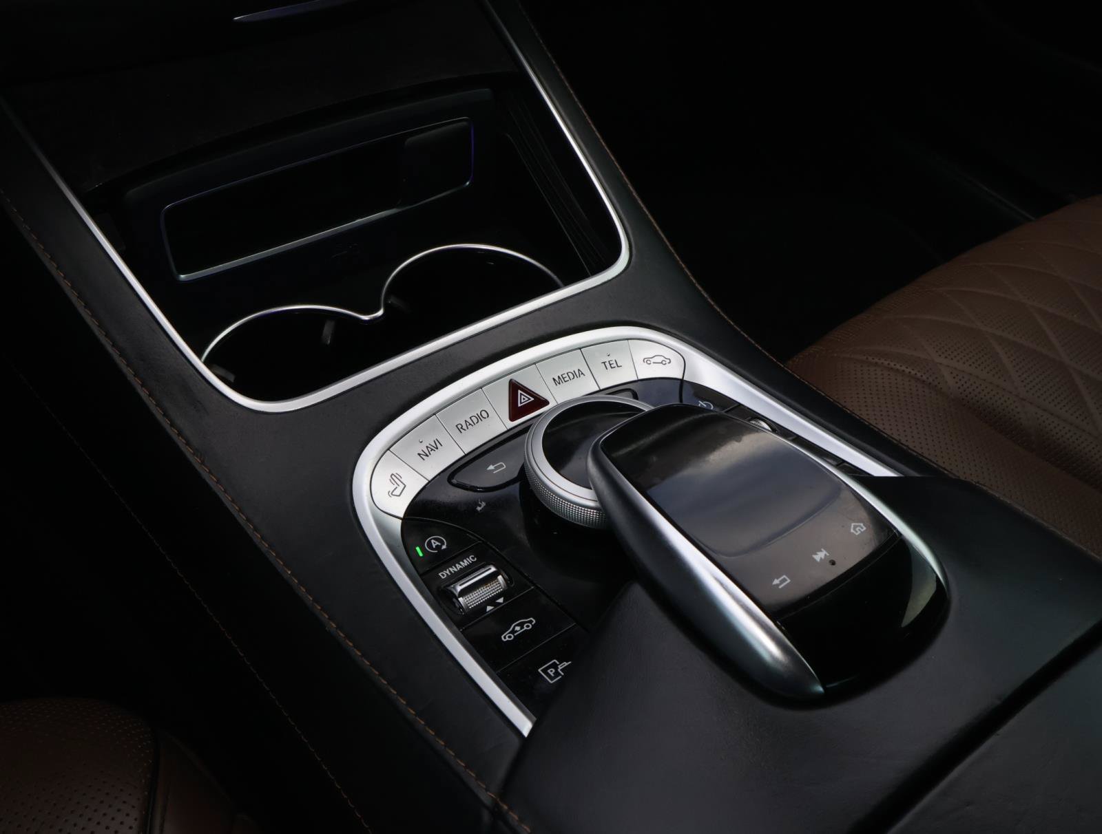 Used 2018 Mercedes-Benz S 560 Sedan image 25