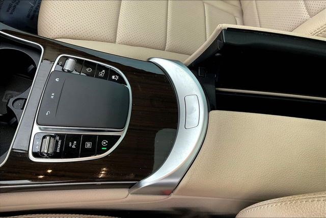 Used 2022 Mercedes-Benz GLC 300 4MATIC image 17