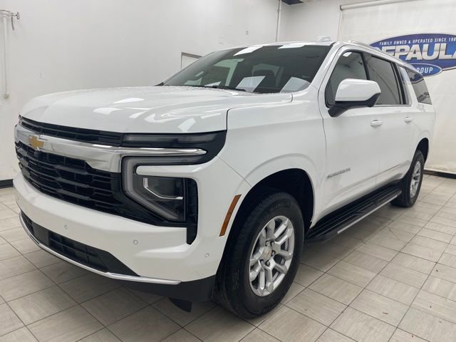 New 2026 Chevrolet Suburban LS image 17
