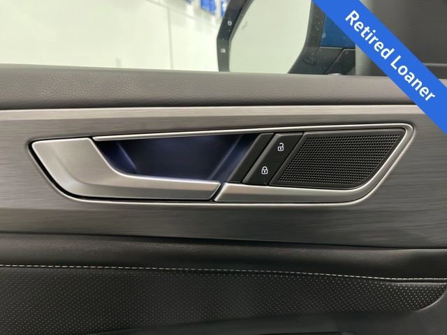 New 2025 Volkswagen Atlas Cross Sport SE w/ Panoramic Sunroof Package image 28