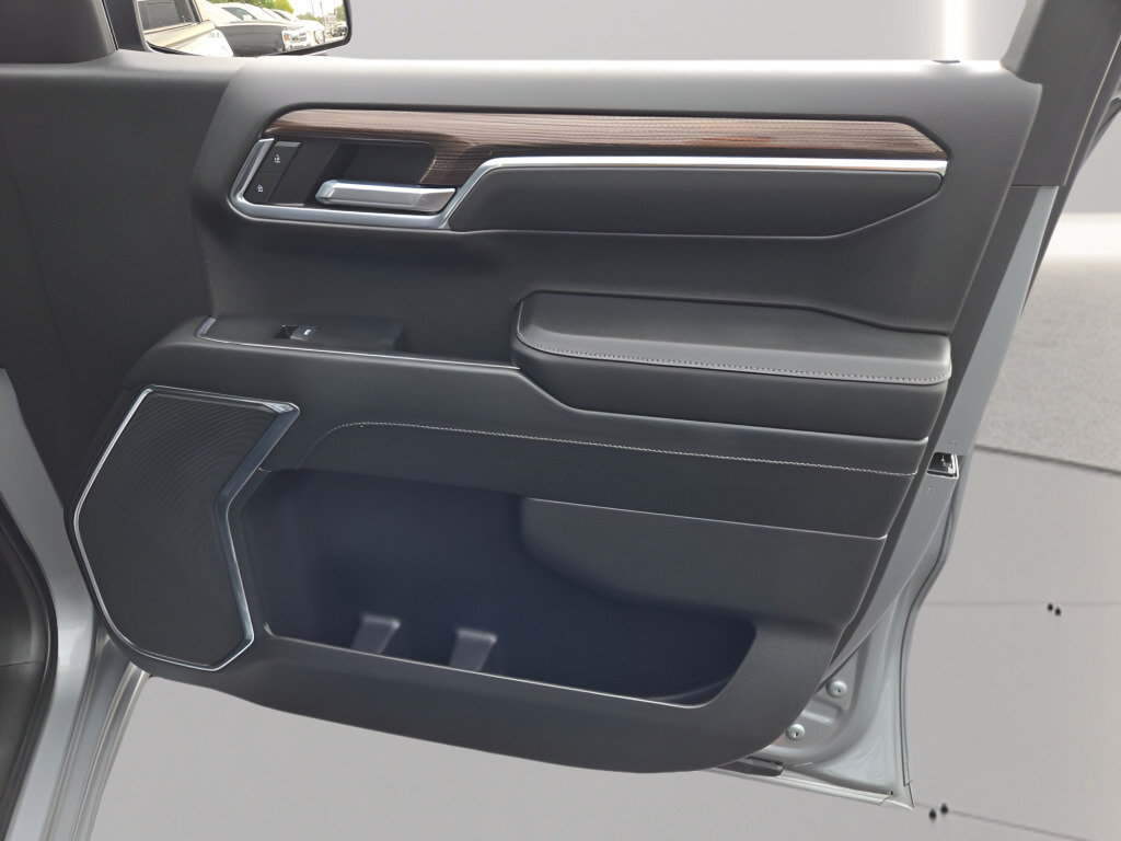 Certified 2024 Chevrolet Silverado 1500 LT AWD/4WD image 5