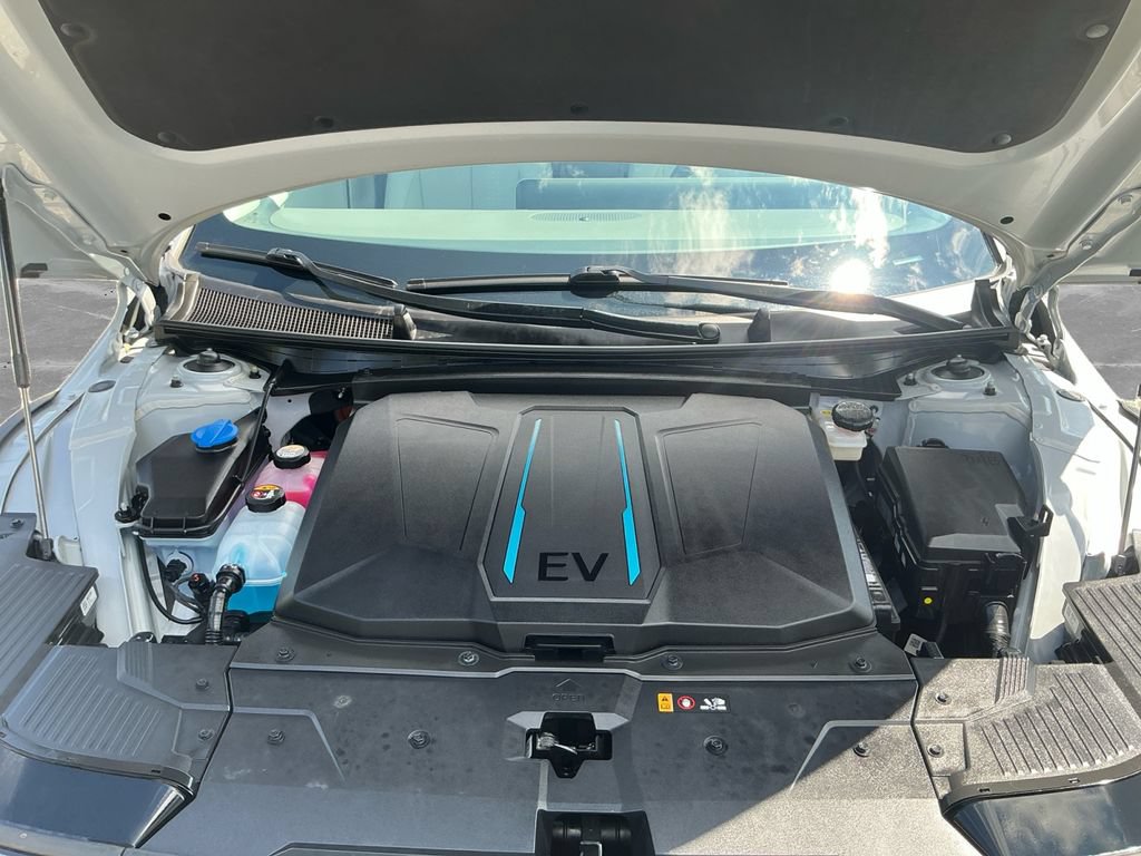 Used 2023 Hyundai Ioniq 5 SEL AWD/4WD image 18