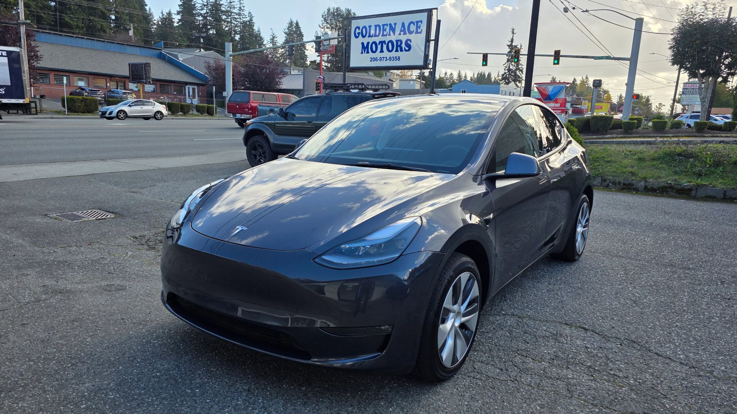 Used 2023 Tesla Model Y Long Range