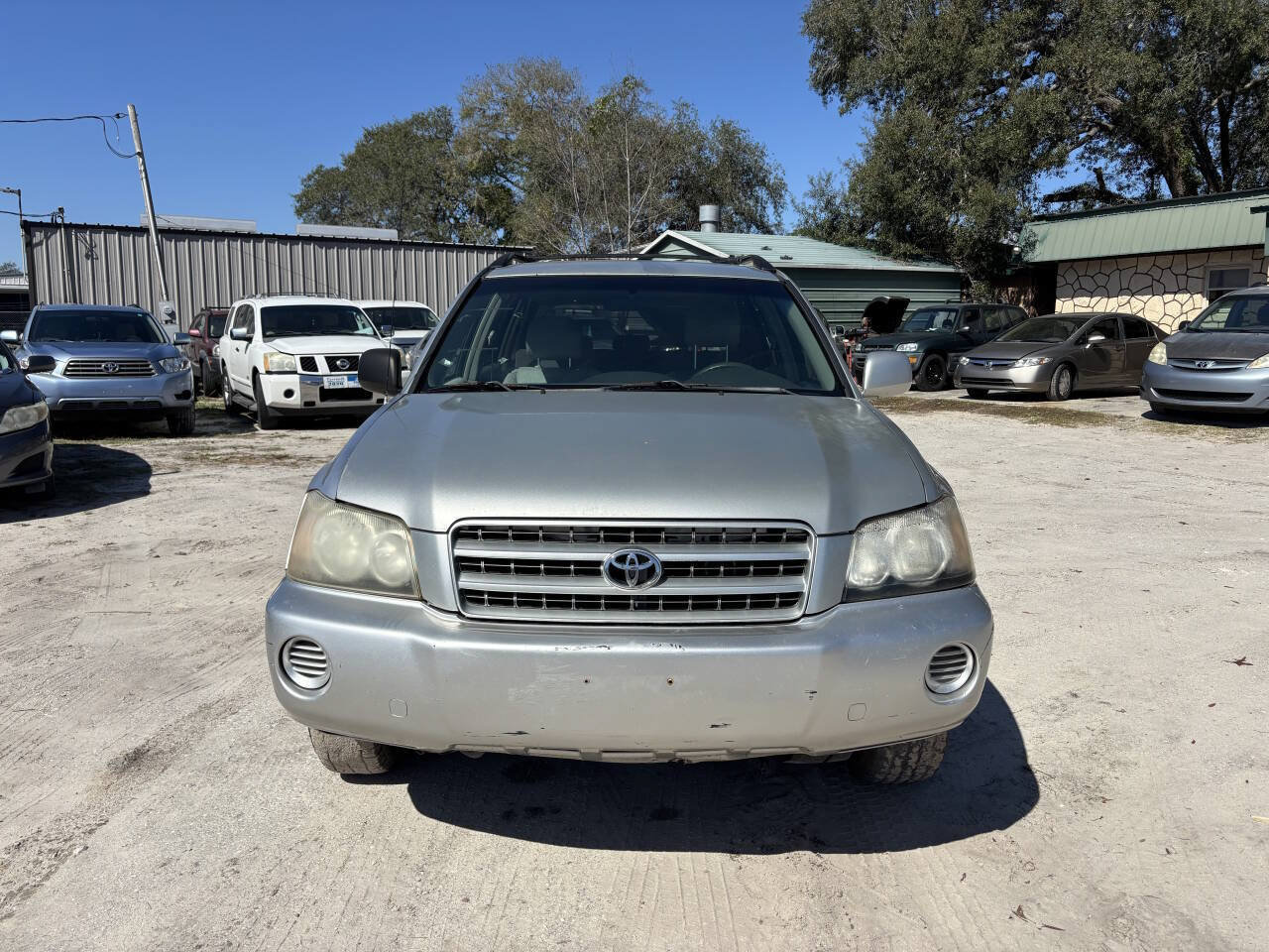 Used 2003 Toyota Highlander 4WD V6 image 2