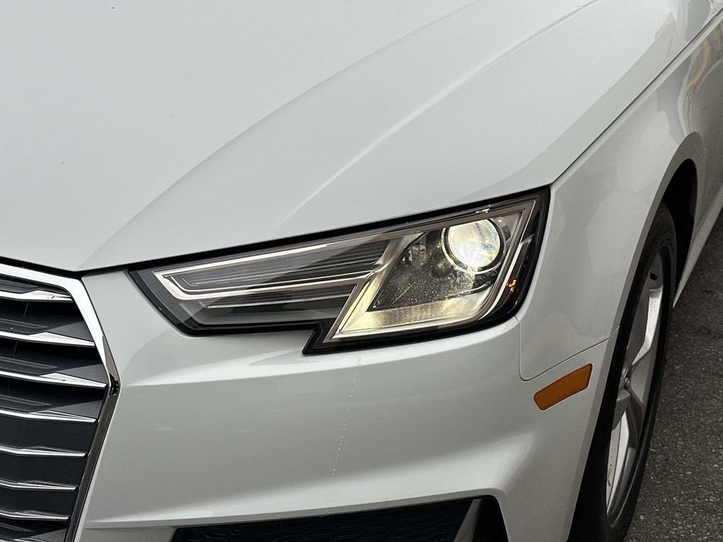 Used 2019 Audi A4 2.0T Premium w/ Convenience Package image 8