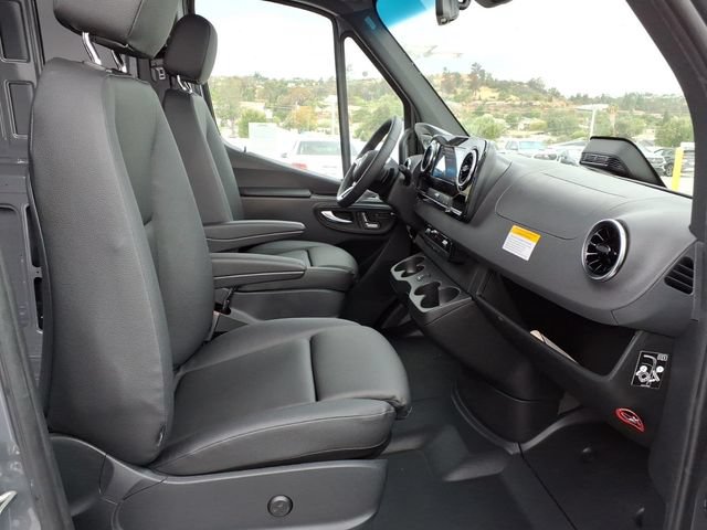 New 2025 Mercedes-Benz Sprinter 2500 image 18