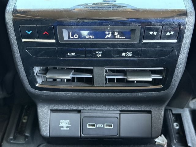 Certified 2023 Acura MDX w/ Technology Package FWD image 31