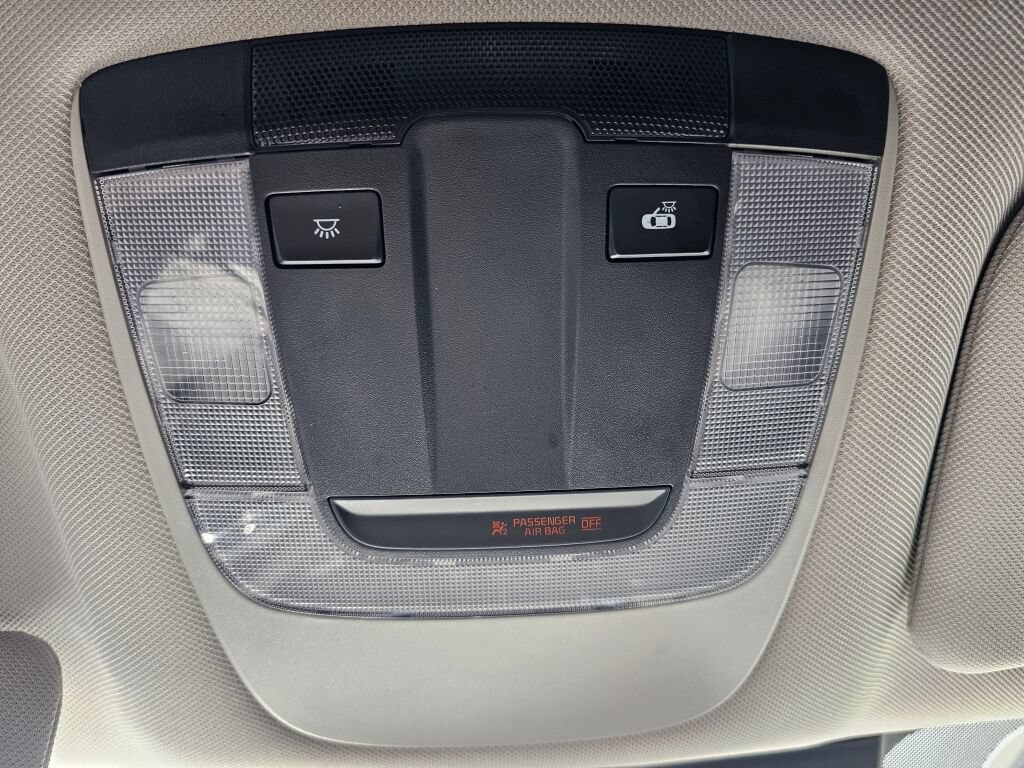 Used 2023 Kia Sorento LX AWD/4WD image 35