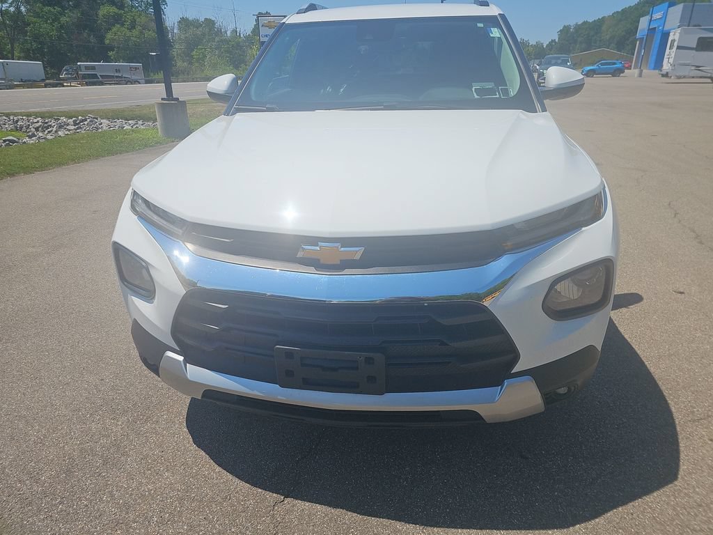 New 2023 Chevrolet TrailBlazer LT w/ Convenience Package FWD image 2