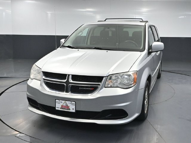 Used 2012 Dodge Grand Caravan SXT FWD image 8