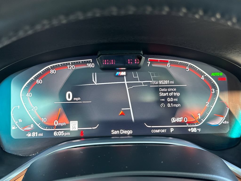 Used 2021 BMW 750i xDrive w/ Autobahn Package AWD/4WD image 32