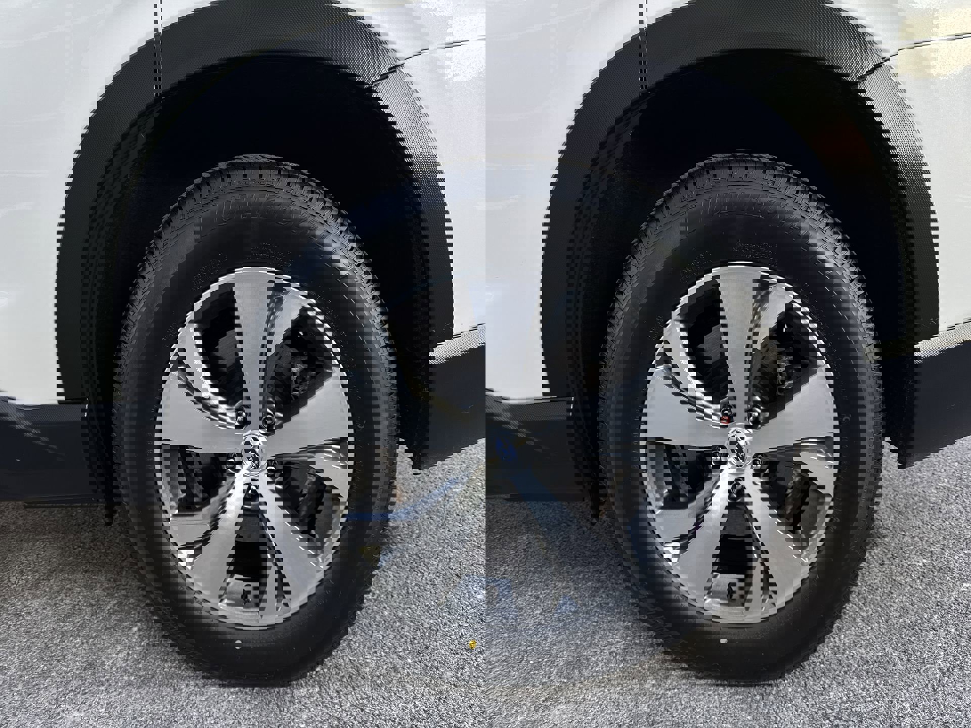 Used 2024 Subaru Ascent Premium w/ Convenience Package image 33