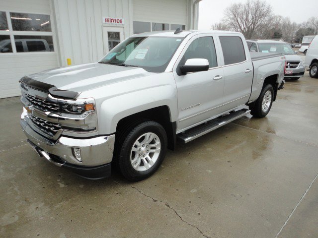 Used 2018 Chevrolet Silverado 1500 LTZ w/ LTZ Plus Package image 21