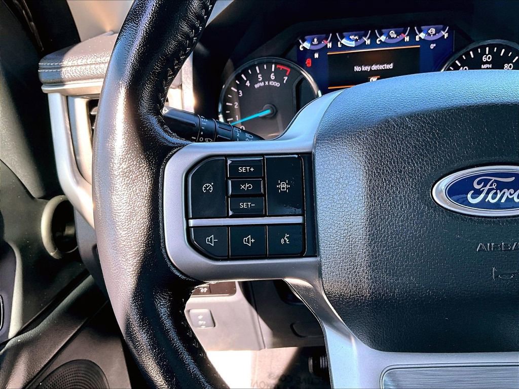 Used 2023 Ford Expedition Max XLT image 19