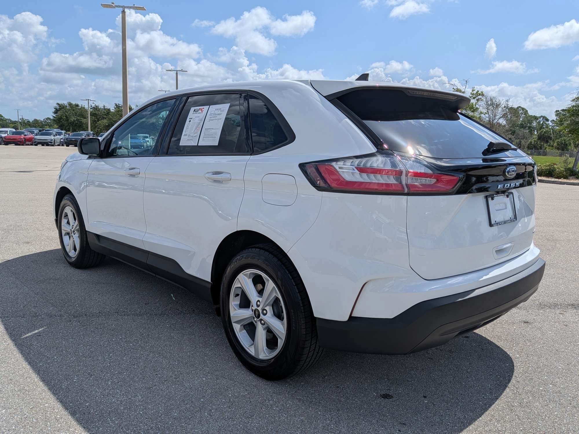 Used 2024 Ford Edge SE AWD/4WD image 7