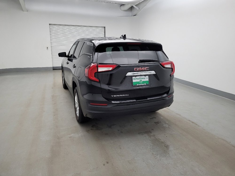 Used 2023 GMC Terrain SLE image 6
