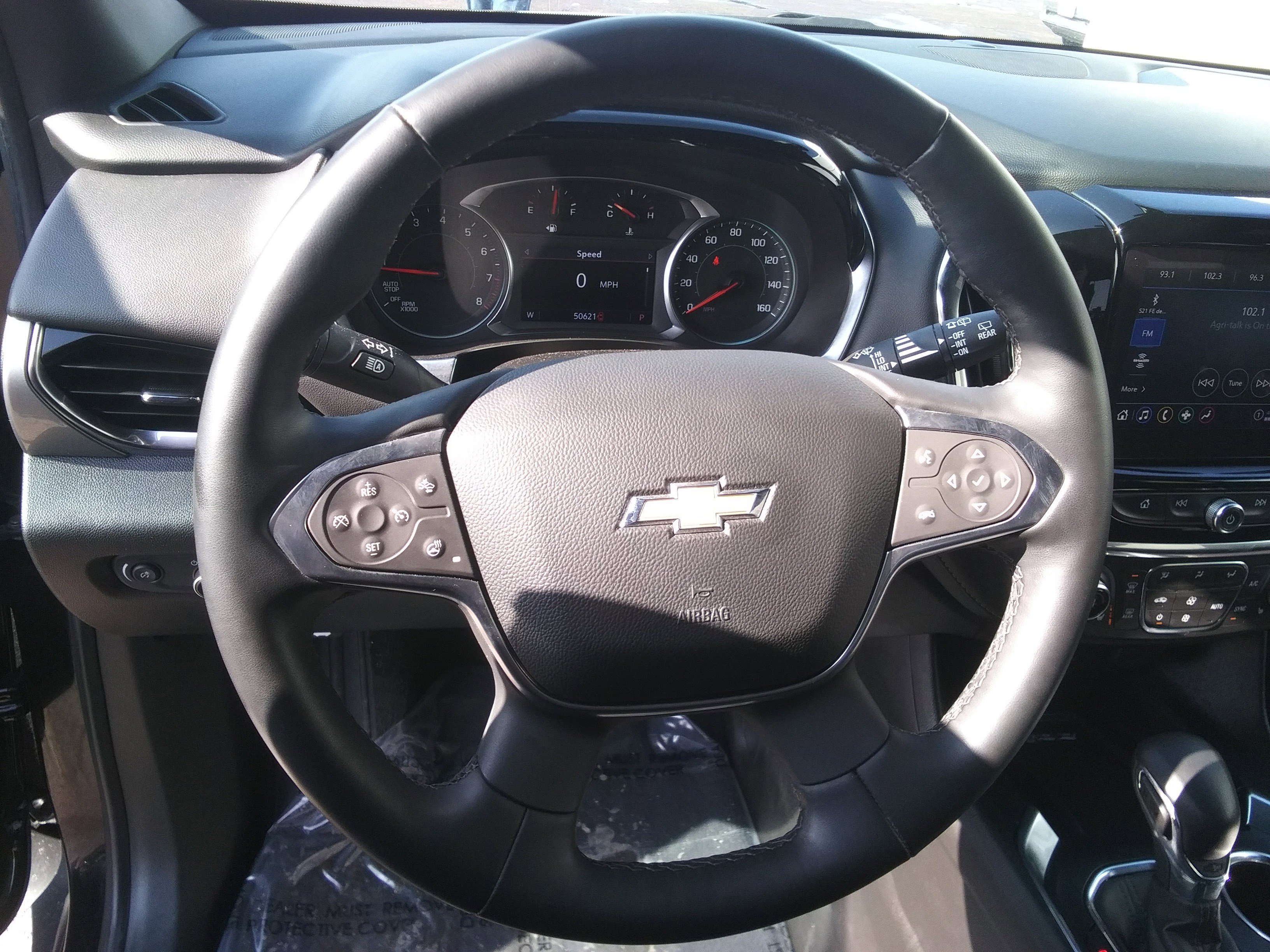 Used 2023 Chevrolet Traverse LT image 15