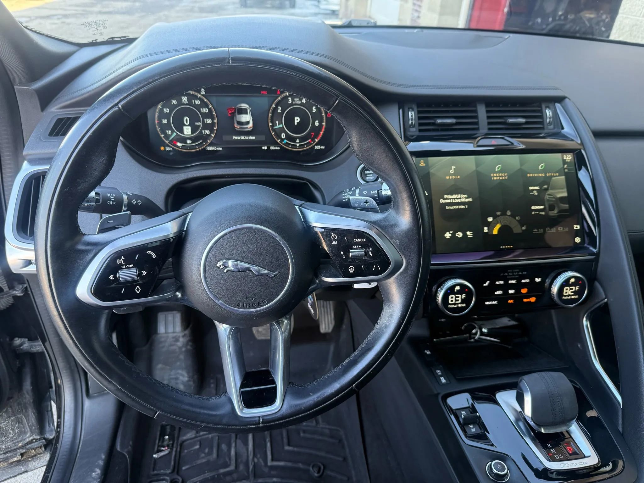 Used 2021 Jaguar E-PACE SE image 17