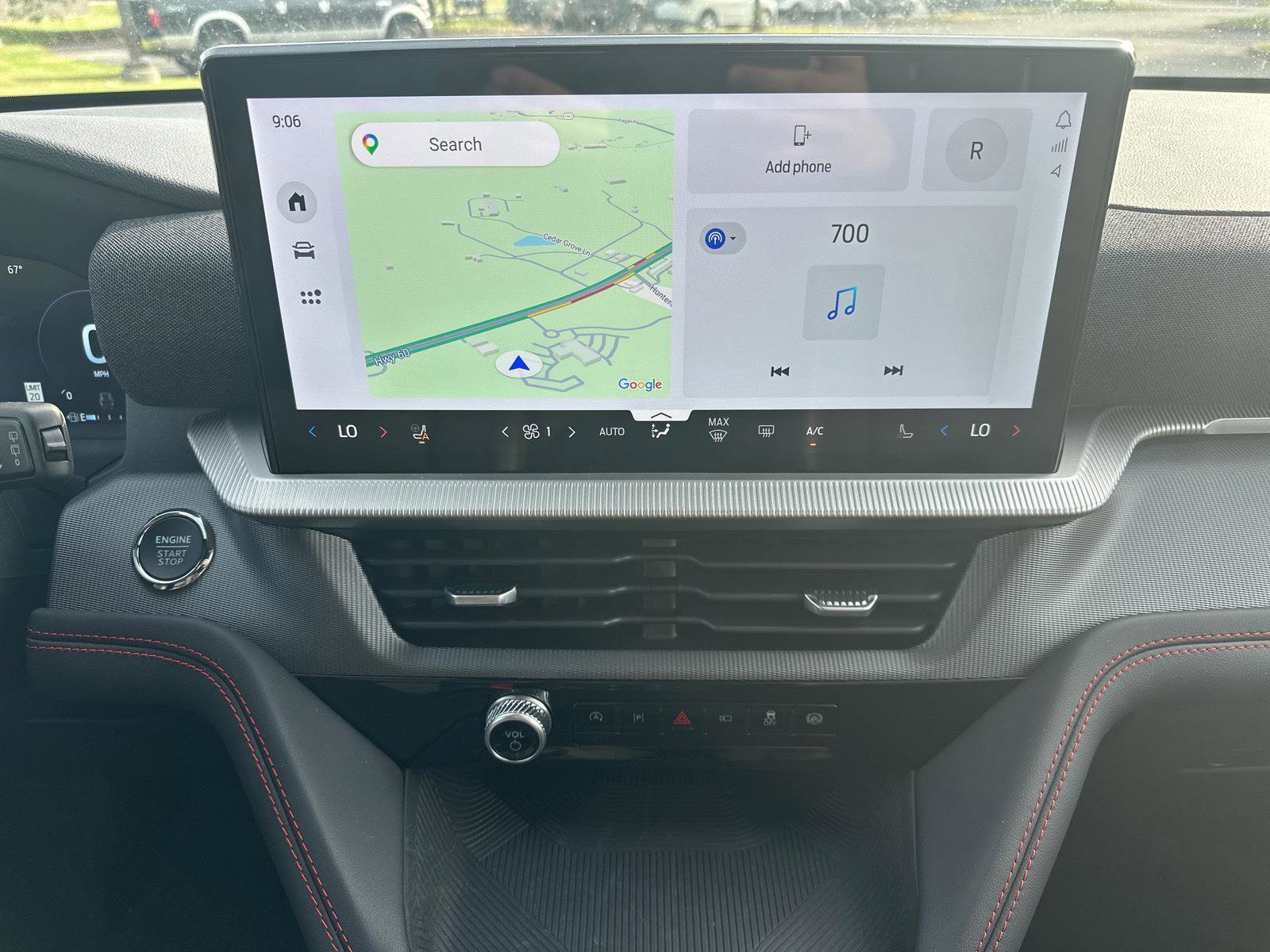 Used 2025 Ford Explorer ST-Line AWD/4WD image 9