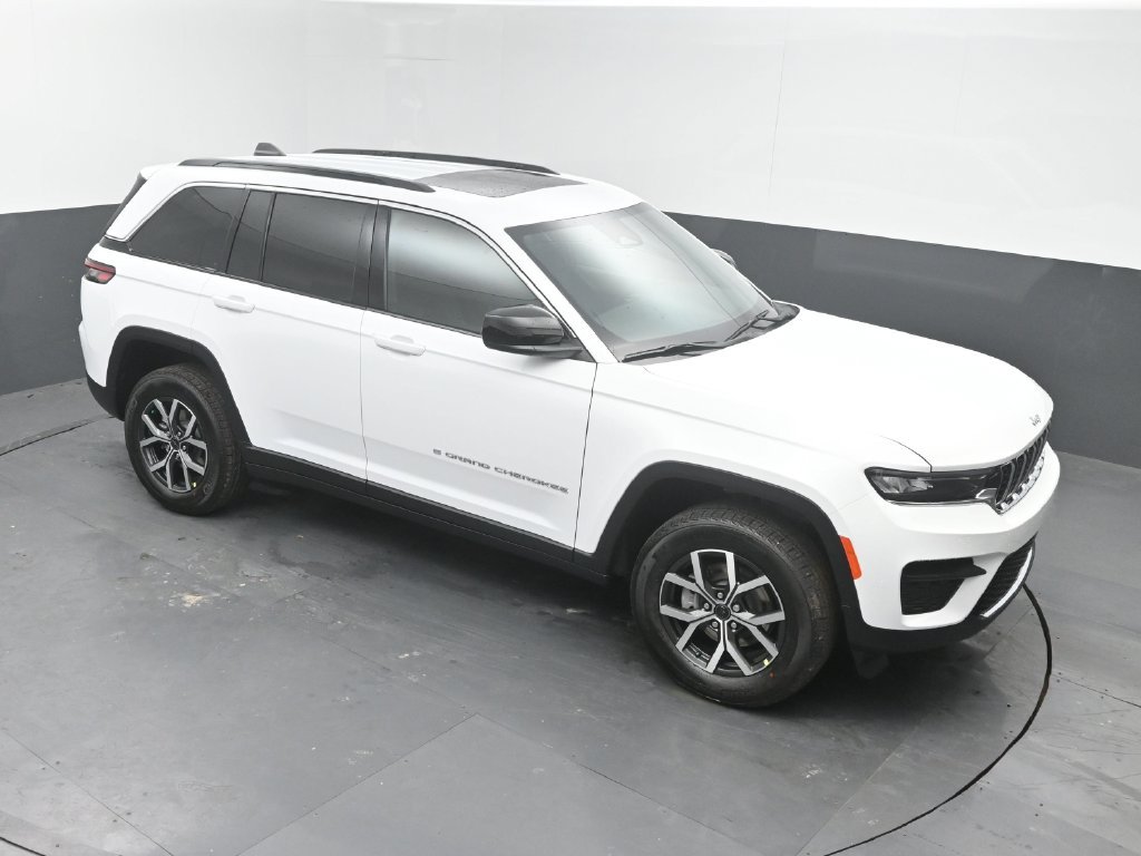 New 2027 Jeep Grand Cherokee Laredo X AWD/4WD image 36