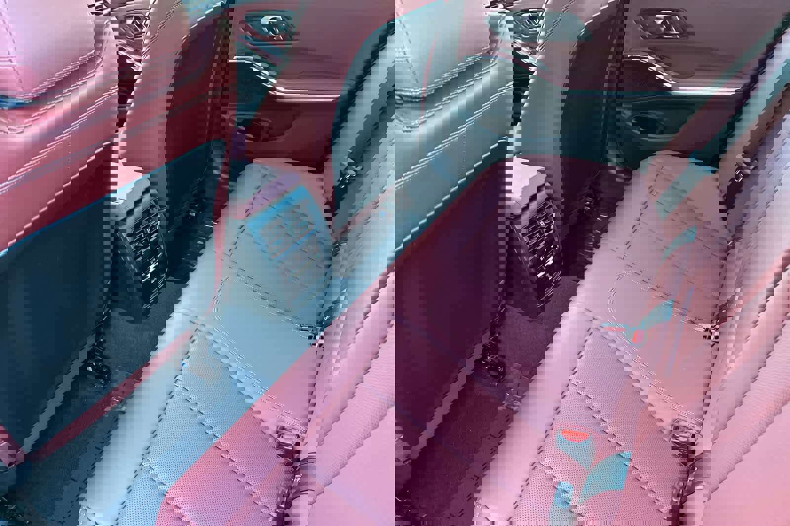 Used 2025 BMW 330i 330i image 4