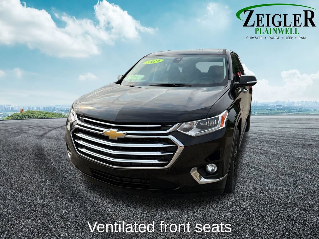 Used 2019 Chevrolet Traverse High Country w/ LPO, 'HIT The Road' Package AWD/4WD image 9