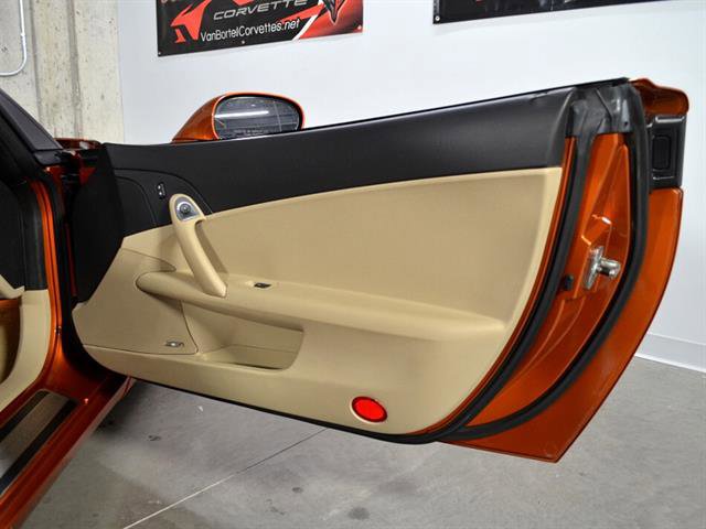 Used 2007 Chevrolet Corvette Coupe w/ Preferred Equipment Group image 18