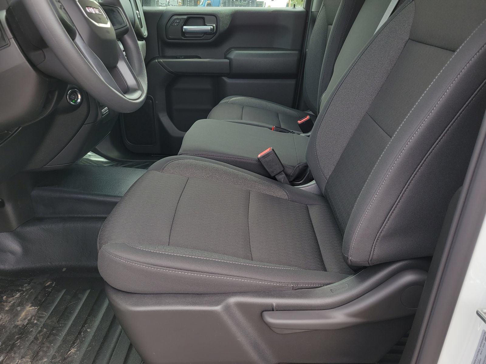 New 2026 GMC Sierra 2500 Pro AWD/4WD image 6