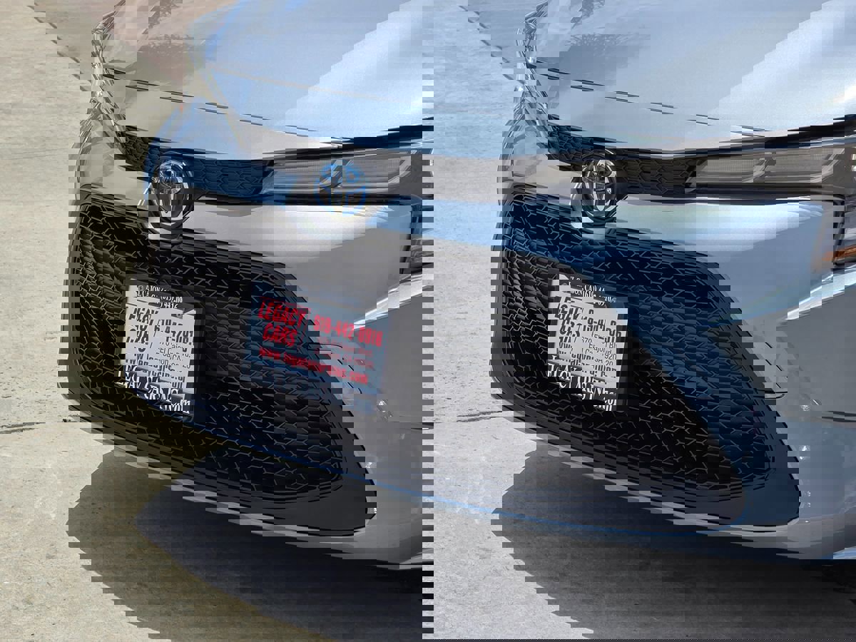 Used 2020 Toyota Corolla LE image 9