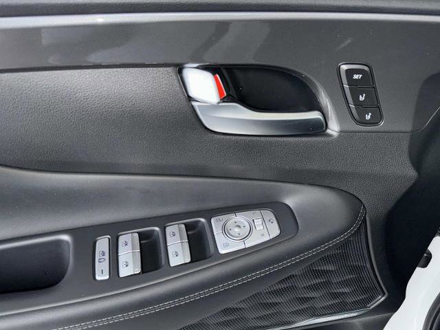 Used 2022 Hyundai Santa Fe Calligraphy image 22