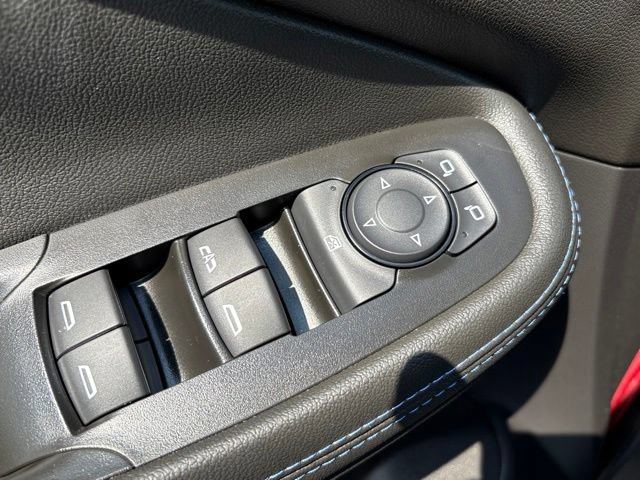 Used 2025 Buick Encore GX Sport Touring AWD/4WD image 11