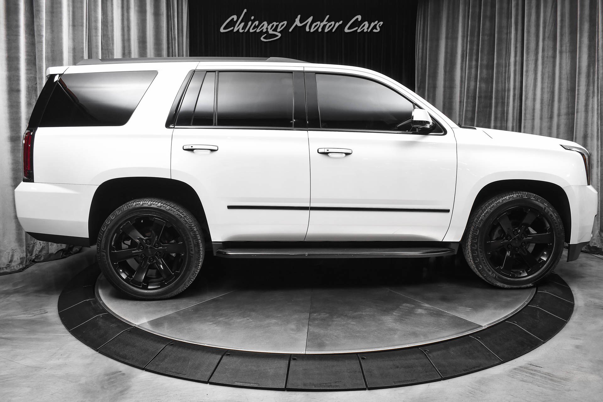 Used 2017 GMC Yukon Denali w/ Open Road Package AWD/4WD image 46