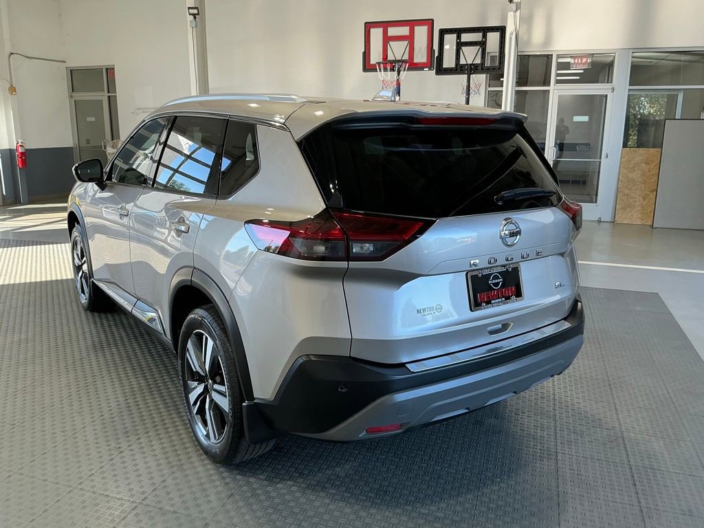 Used 2021 Nissan Rogue SL w/ Premium Package FWD image 26